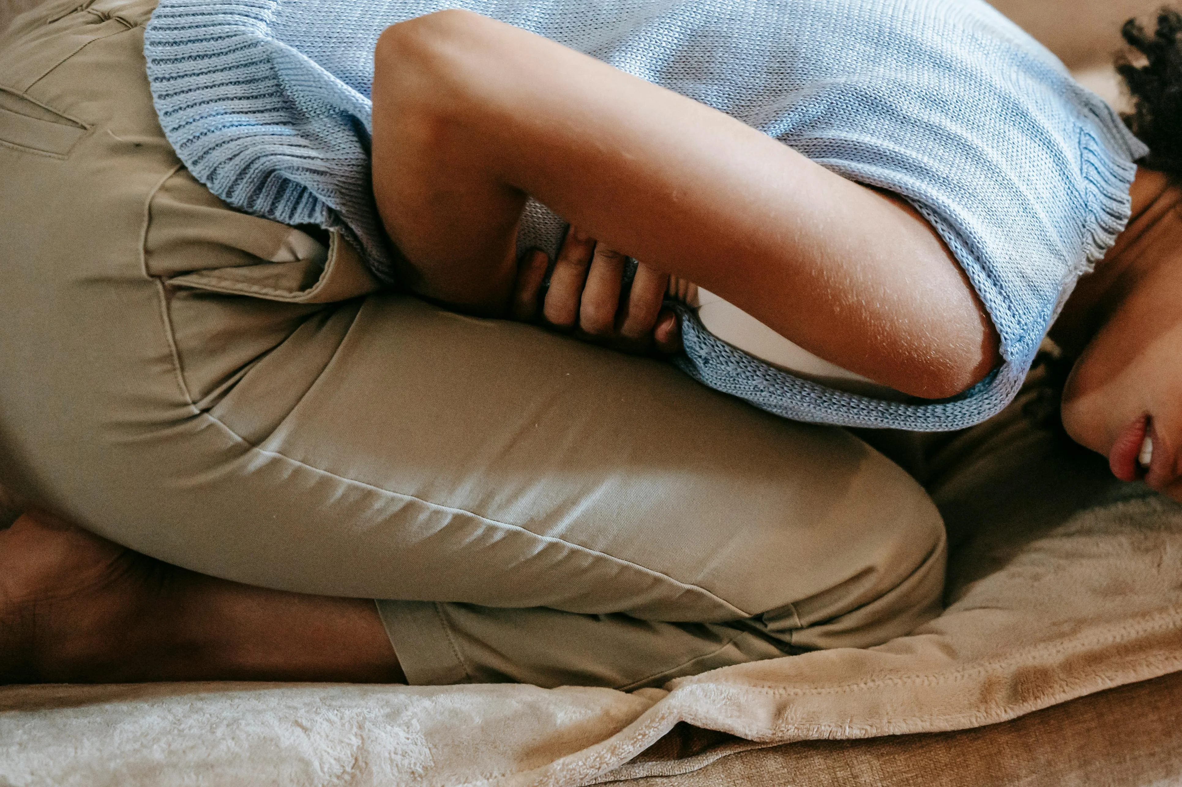 témoignage femme SOPK avec douleurs au ventre